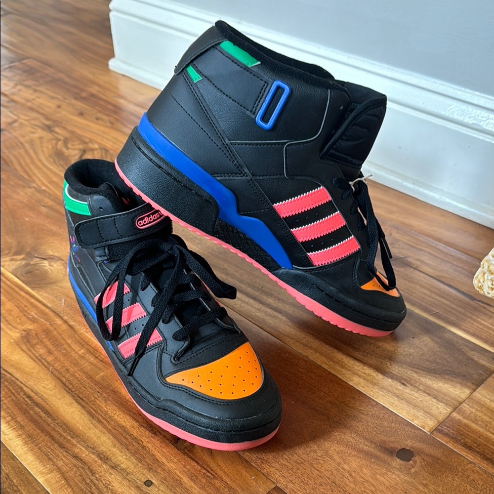 Adidas Forum Mid Black Multi nwot